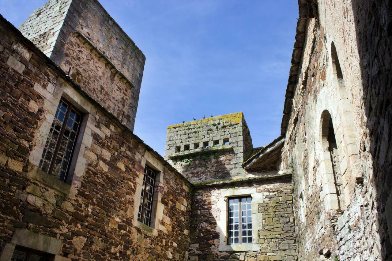 Chateau De Latour Sur Sorgue Marnhagues-et-Latour Ngoại thất bức ảnh